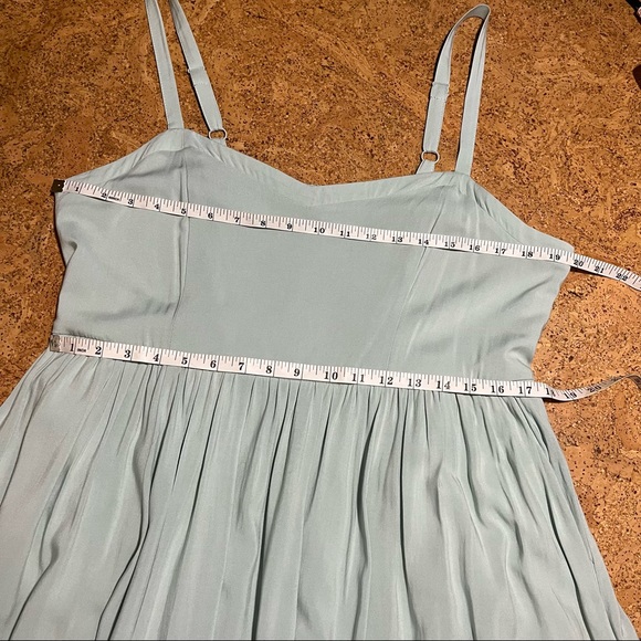 Torrid Mint Blue Challis Sharkbite Skater Smocked Dress Sz 1X - Picture 10 of 16